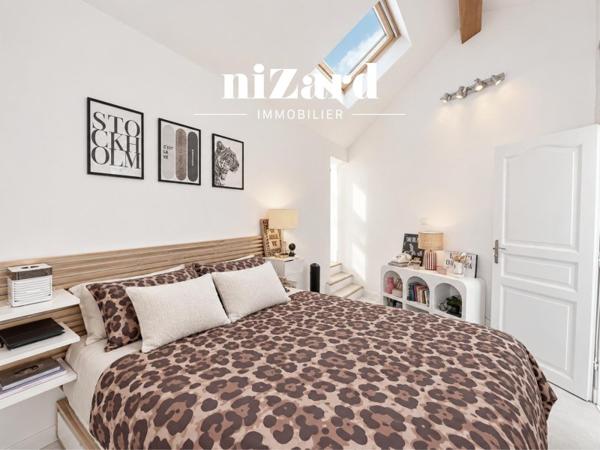 Vente / Maison T4 à Versailles (78000)