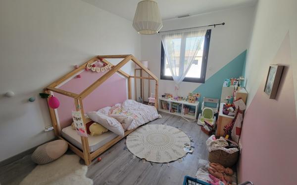 Maison à vendre    5 pièces •  Sallèles-d'Aude