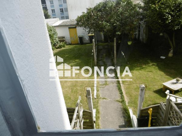 Location Appartement 2 pièces 31 m² - 112 RUE LAZARE CARNOT Lorient 56100