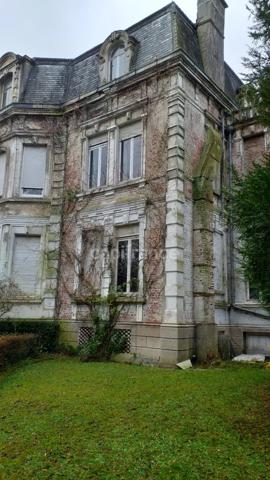 Maison à vendre 8 pièces, 290 m² LUMBRES (62)