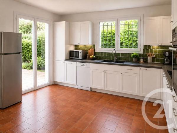 Maison à vendre  7 pièces - 195 m 2   ST CLEMENT DE RIVIERE  - 34