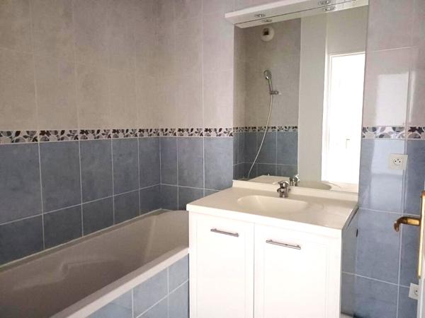 Grand T2 de  49 m2 en superbe état