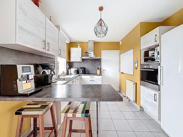 Maison Chateau Gontier Sur Mayenne 7 pièce(s) 111 m2