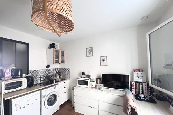 Appartement à vendre 1 pièces VILLEURBANNE (69)