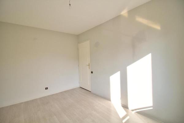 Appartement à louer 2 pièces 52.3m²