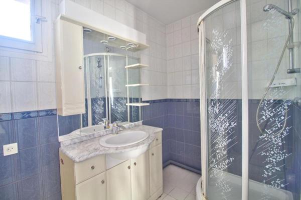 Appartement à louer 2 pièces 52.3m²