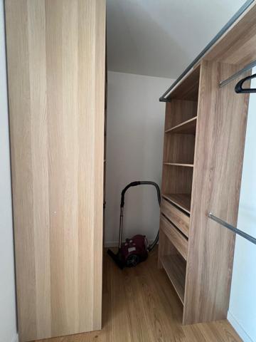 Grand Studio de 40,70 m2 - Meublé - avec balcon