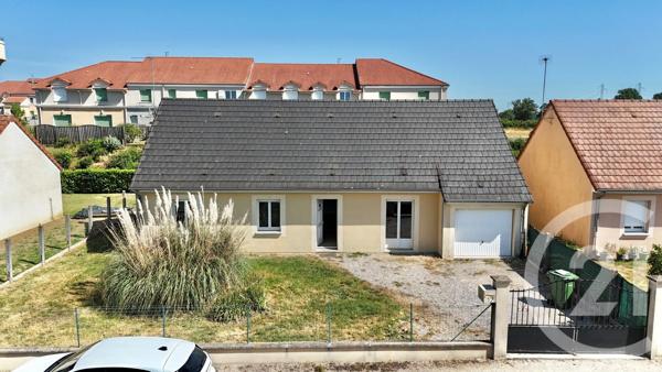 Maison à vendre  4 pièces - 87,66 m 2   YZEURE  - 03