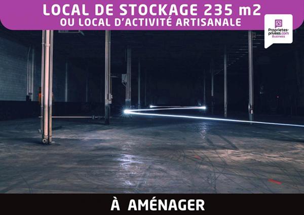 80000 AMIENS - Local d'activité ou de stockage de 235 m²