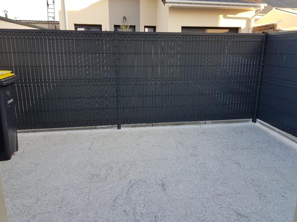 L'adresse vous propose un pavillon récent de type 3 à louer