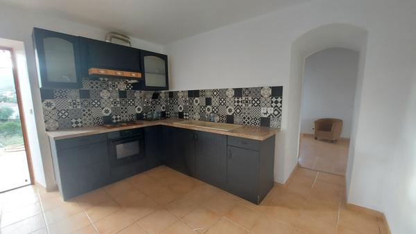 Ajaccio Maison de 90m2 Terrain 3000m2 proche commodités  Ajaccio (20090)