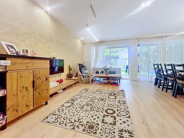 Maison 6 pièces - 199 m² Exclusivité