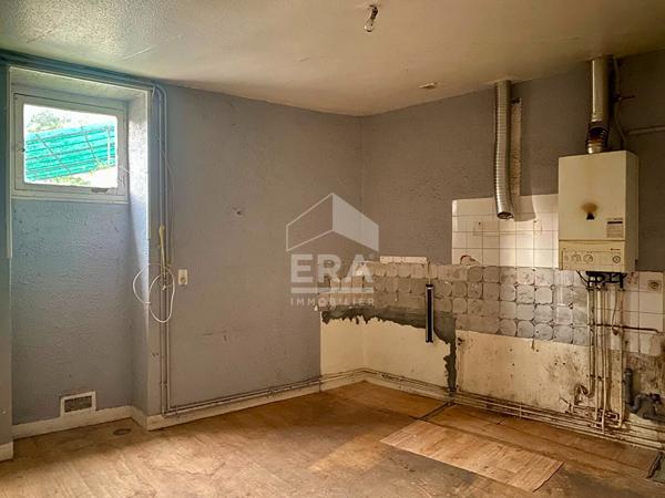 PAU - Appart. de 79 m² à rénover ou à diviser en centre-ville