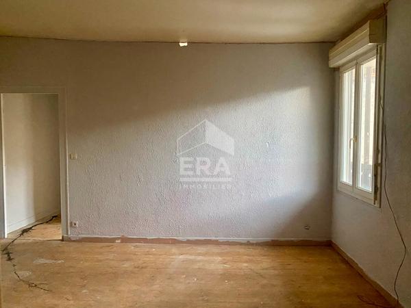PAU - Appart. de 79 m² à rénover ou à diviser en centre-ville