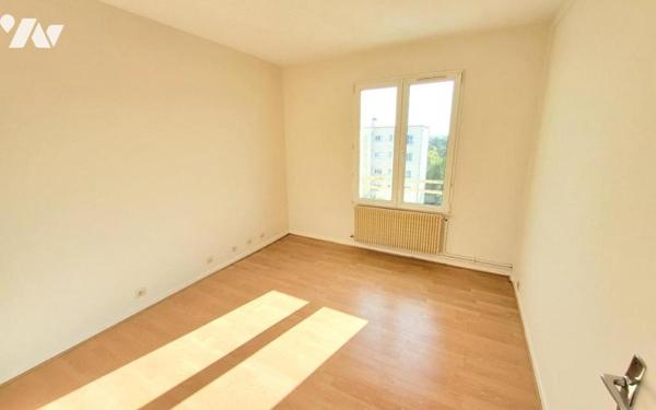 Appartement F3 en dernier étage