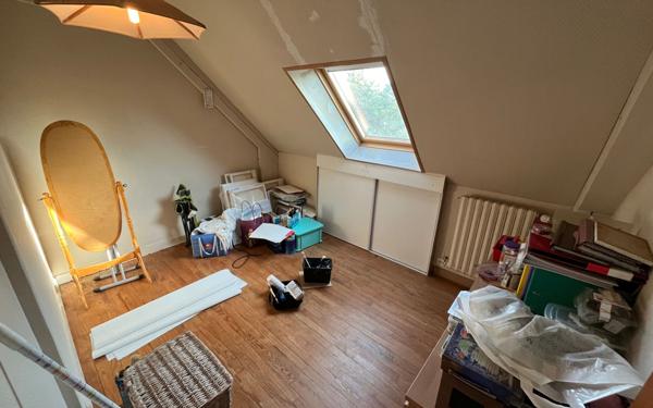 Maison à vendre    5 pièces • 102,67 m2 Carhaix-Plouguer