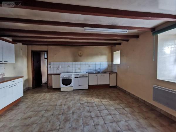 Maison à vendre à Bégard dans les Côtes-d'Armor (22140), ref : 22102-1910