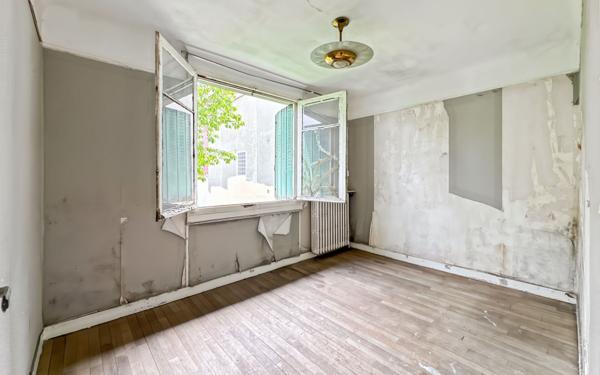 Maison à vendre    3 pièces •  Bondy