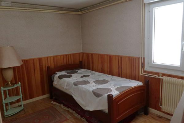 Pavillon à vendre à Naintré dans la Vienne (86530), ref : 86024-MAIS2400   
Centre bourg