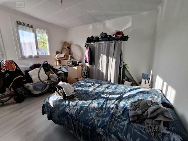 Maison à vendre à Saintes en Charente-Maritime (17100), ref : 17111-656