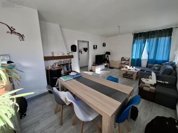 Maison à vendre à Saintes en Charente-Maritime (17100), ref : 17111-656