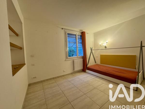 Maison à vendre 8 pièces 221 m² Nîmes