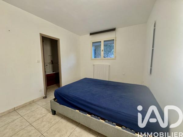 Maison à vendre 8 pièces 221 m² Nîmes