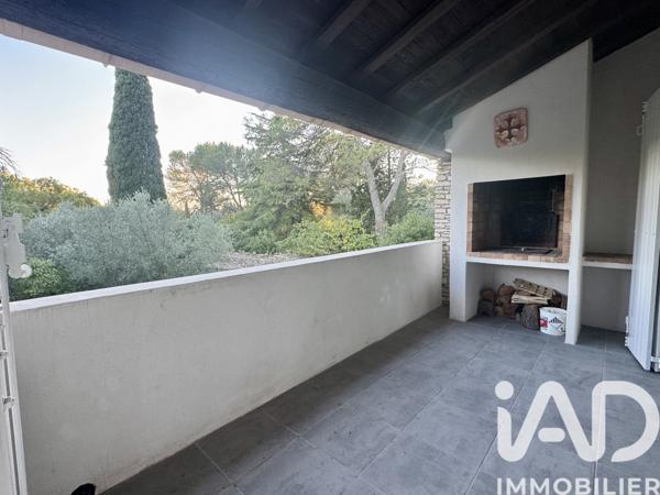 Maison à vendre 8 pièces 221 m² Nîmes