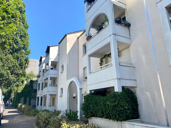 Vente appartement Nantes : 233 200 € - AJP Immobilier Nantes Rond-Point de Rennes