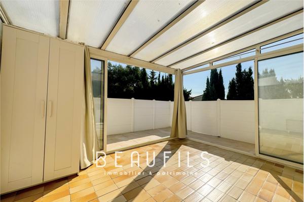 Montpellier. Studio dernier étage avec terrasse & véranda