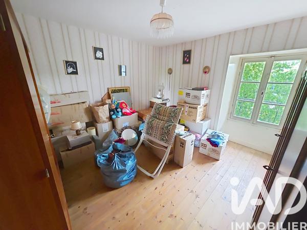 Maison à vendre 7 pièces 140 m² Montbron
