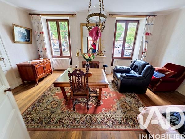 Maison à vendre 7 pièces 140 m² Montbron