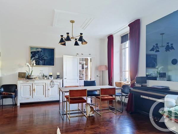 Appartement T6 à vendre  6 pièces - 131,57 m 2   ROYAT  - 63