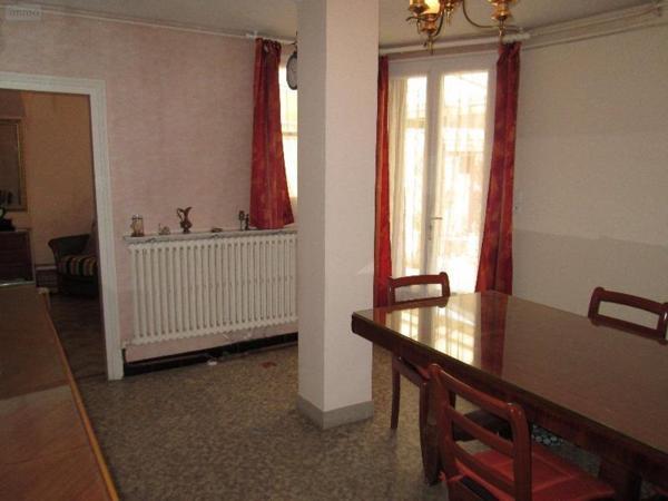 Maison à vendre à Romorantin-Lanthenay dans le Loir-et-Cher (41200), ref : 41036/2885   
centre-ville