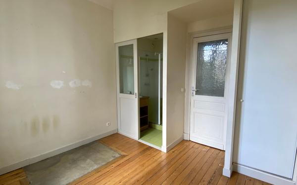 Appartement à vendre    4 pièces • 98 m2 Bordeaux