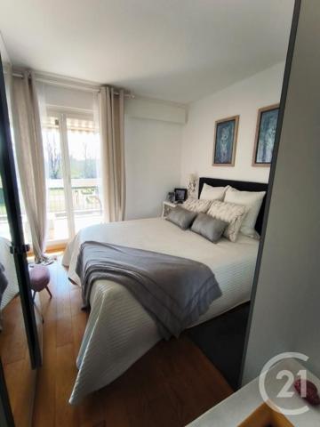 Appartement F4 à vendre  4 pièces - 84 m2 CHILLY MAZARIN - 91