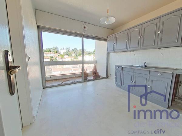 Appartement 3 pièces                                        - 42000 Saint-Étienne Réf : 2849-CIFVFOREZVELAY