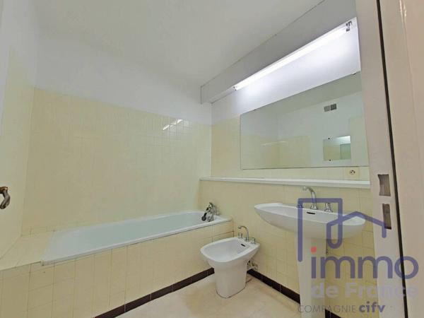Appartement 3 pièces                                        - 42000 Saint-Étienne Réf : 2849-CIFVFOREZVELAY