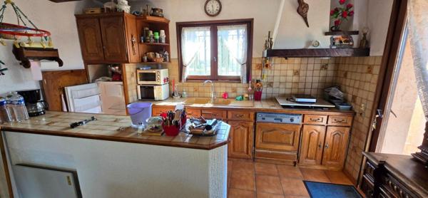 Charmante maison avec piscine et vue imprenable sur le Rocher de Roquebrune ? Le Muy  pièce(s) 70.67 m2 Piscine