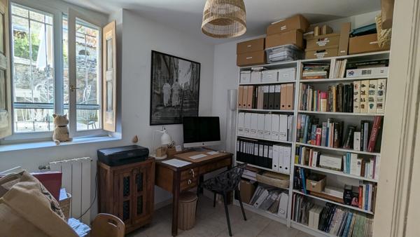 Maison de village avec terrasse et cave