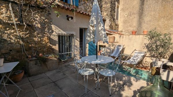 Maison de village avec terrasse et cave
