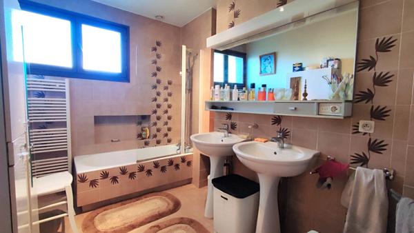 Maison à vendre 7 pièces HAUTEVILLE LES DIJON (21)