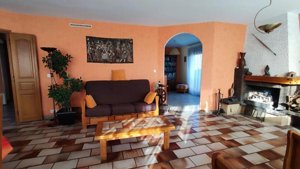 Maison à vendre 7 pièces HAUTEVILLE LES DIJON (21)