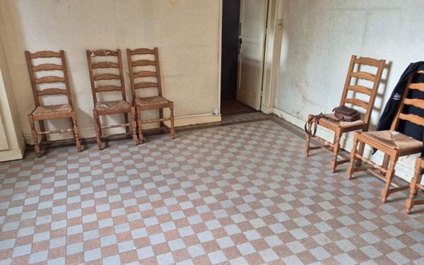 Maison à vendre    8 pièces • 150 m2 Oissel