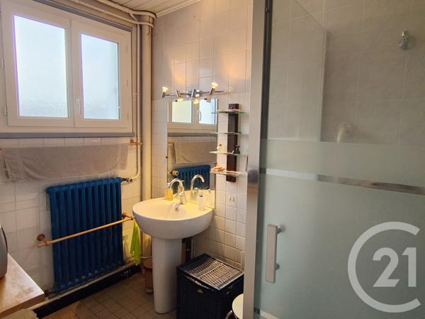 Appartement T3 à vendre  4 pièces - 56 m2 COSNE COURS SUR LOIRE - 58