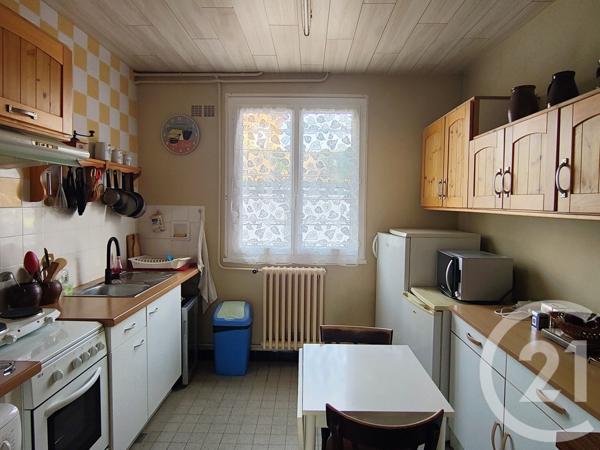 Appartement T3 à vendre  4 pièces - 56 m2 COSNE COURS SUR LOIRE - 58