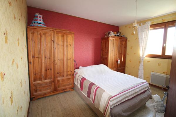 Maison Cournon D Auvergne 8 pièce(s) 208 m2