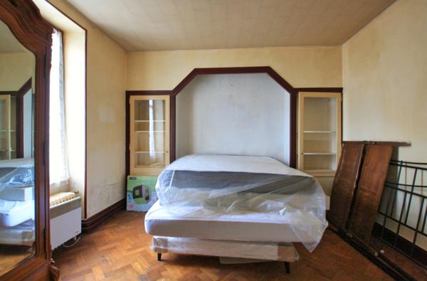 Charmante maison de 188 m² au cœur de Varennes, 4 chambres.