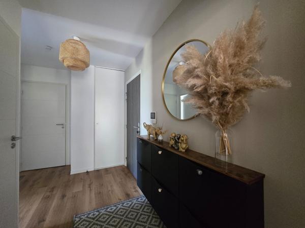 COGNIN – T3 D'EXCEPTION EN REZ-DE-JARDIN AVEC 142 M² DE JARDIN PRIVATIF