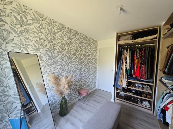 COGNIN – T3 D'EXCEPTION EN REZ-DE-JARDIN AVEC 142 M² DE JARDIN PRIVATIF